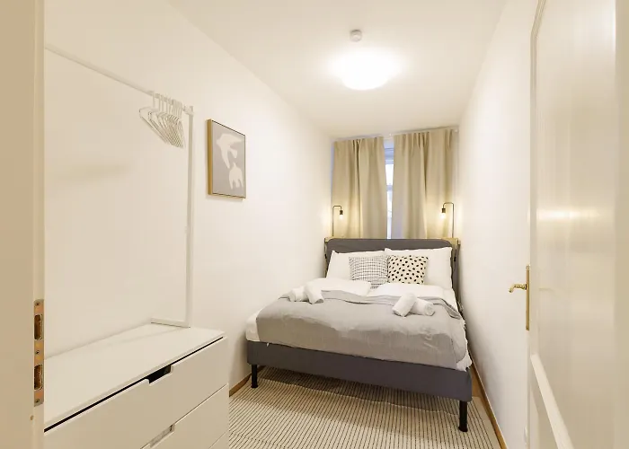 Premium Location Sleeps 5 - Walk Everywhere Διαμέρισμα