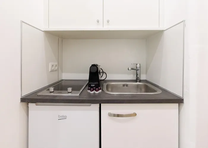 Premium Location Sleeps 5 - Walk Everywhere Διαμέρισμα *