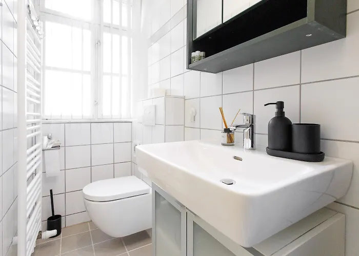 Premium Location Sleeps 5 - Walk Everywhere Διαμέρισμα