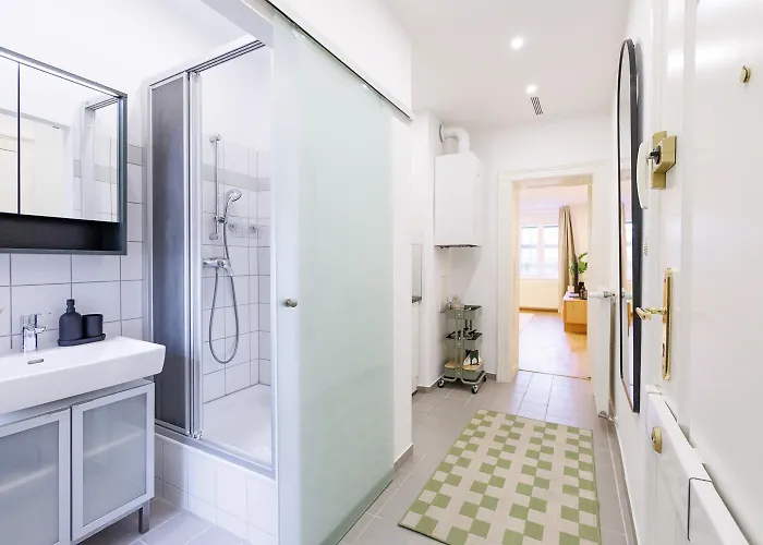 Premium Location Sleeps 5 - Walk Everywhere * Βιέννη